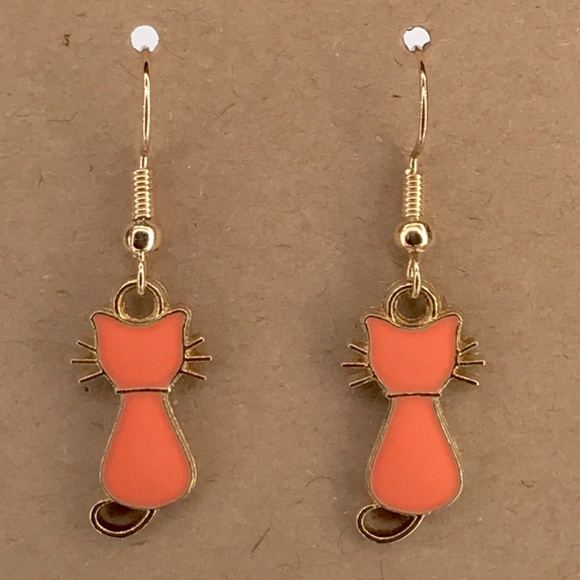 Jewelry - 18k Gold Plated Hook Cat Dangle Earrings